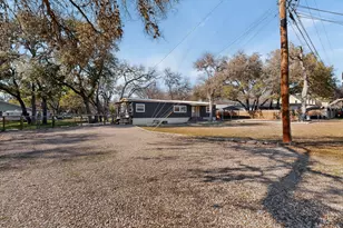 10206 Gail Rd, Austin, TX 78748 - Photo 3