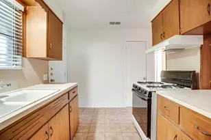 3707 Tom Green St, Austin, TX 78705 - Photo 3