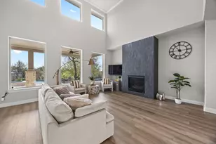 15705 Colinas Cv, Bee Cave, TX 78738 - Photo 11