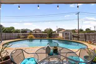 111 Plantain Dr, Hutto, TX 78634 - Photo 3