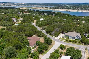 501 Flamingo Blvd, Lakeway, TX 78734 - Photo 3