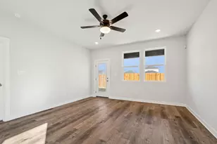 13413 Derby Ride Dr, Buda, TX 78610 - Photo 17