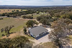 1668 Rocky Rd, Blanco, TX 78606 - Photo 31