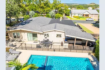 907 W Travis Street, Fredericksburg, TX 78624 - Photo 37