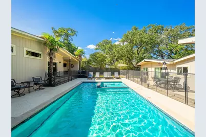 907 W Travis Street, Fredericksburg, TX 78624 - Photo 29