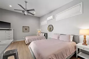 907 W Travis St, Fredericksburg, TX 78624 - Photo 33