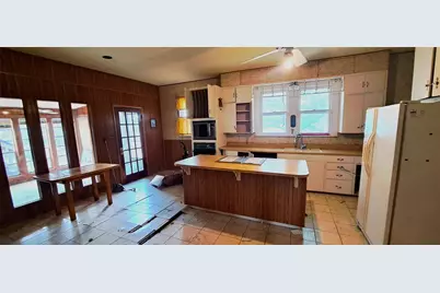 507 Sloan Street, Taylor, TX 76574 - Photo 11