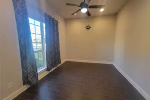340 Cross Timbers Dr, Georgetown, TX 78628 - Photo 9