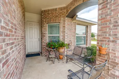 1618 Woodlands Drive, Kyle, TX 78640 - Photo 7