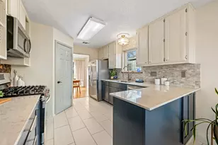 11105 Sierra Montana, Austin, TX 78759 - Photo 7