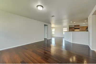 210 Cushman Drive, Kyle, TX 78640 - Photo 5