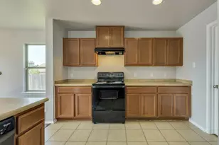 210 Cushman Dr, Kyle, TX 78640 - Photo 11