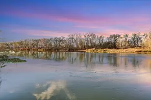 1005 Colorado St, Smithville, TX 78957 - Photo 21