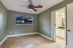 1005 Colorado St, Smithville, TX 78957 - Photo 17