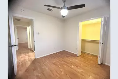 8615 Bowling Green Drive #B, Austin, TX 78757 - Photo 21