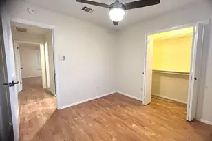 8615 Bowling Green Dr, Austin, TX 78757 - Photo 21