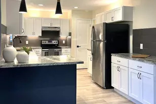 8615 Bowling Green Dr, Austin, TX 78757 - Photo 13