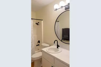 8615 Bowling Green Drive #B, Austin, TX 78757 - Photo 27