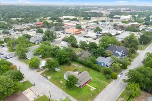 104 W Hall St, Pflugerville, TX 78660 - Photo 21