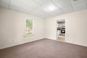 104 W Hall St, Pflugerville, TX 78660 - Photo 3