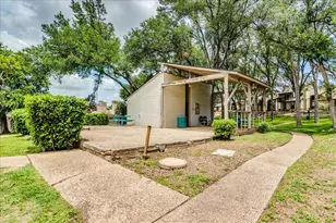 1720 Timber Ridge Rd 166 Rd, Austin, TX 78741 - Photo 21