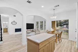 313 El Socorro Ln, Austin, TX 78732 - Photo 9