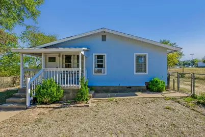 802 N Avenue N, Johnson City, TX 78636 - Photo 1