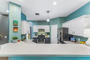 3333 E 12th St, Austin, TX 78721 - Photo 9