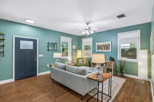 3333 E 12th St, Austin, TX 78721 - Photo 3