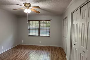 110 Jones St, Bastrop, TX 78602 - Photo 15