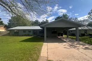 110 Jones St, Bastrop, TX 78602 - Photo 1