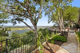 2918 Thurman Rd, Lago Vista, TX 78645 - Photo 27