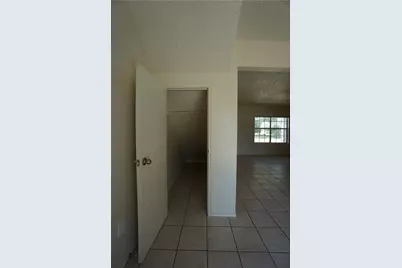 112 Creekside Drive, Hutto, TX 78634 - Photo 29