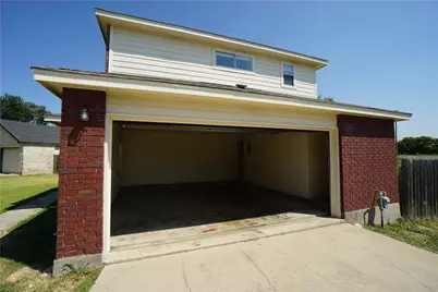 112 Creekside Drive, Hutto, TX 78634 - Photo 21