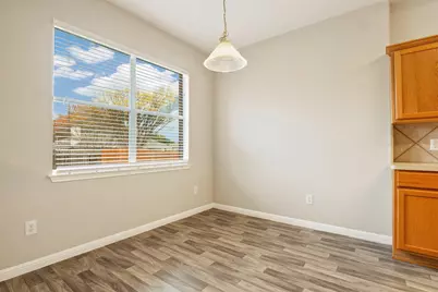 144 Oxford Drive, Kyle, TX 78640 - Photo 7