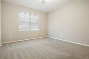 144 Oxford Dr, Kyle, TX 78640 - Photo 17