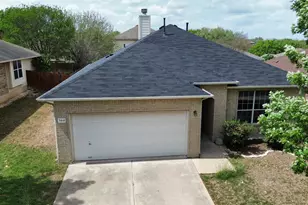 144 Oxford Dr, Kyle, TX 78640 - Photo 23