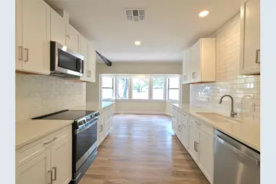 109 Cernosek Road, La Grange, TX 78945 - Photo 5