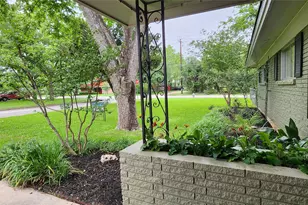 9205 Happy Trail, Austin, TX 78754 - Photo 3