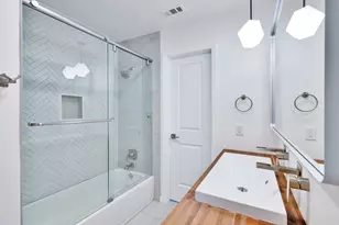 2815 Inridge Dr, Austin, TX 78745 - Photo 19