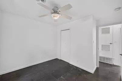 1703 Wethersfield Road, Austin, TX 78703 - Photo 11