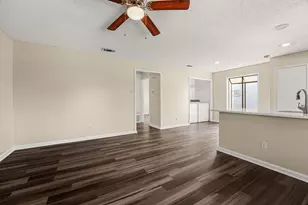 608 Bracewood Cir, San Marcos, TX 78666 - Photo 17