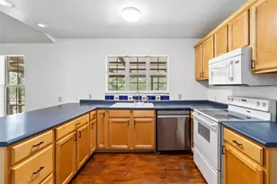 124 Turkey Trail Dr, San Marcos, TX 78666 - Photo 13