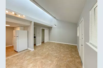 1600 West Avenue #27, Austin, TX 78701 - Photo 3
