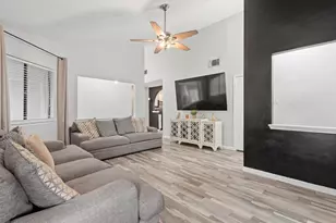 4815 Quicksilver Blvd, Austin, TX 78744 - Photo 9
