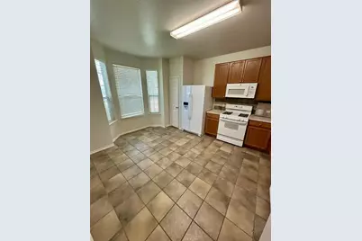 135 Michaelis #B, Kyle, TX 78640 - Photo 5