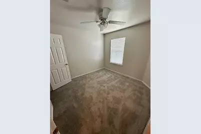 135 Michaelis #B, Kyle, TX 78640 - Photo 17