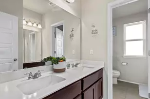 204 Lake Placid Run, Elgin, TX 78621 - Photo 11