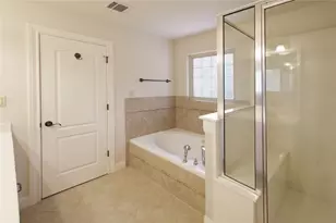 6400 Lakeshore Dr, Lago Vista, TX 78645 - Photo 17