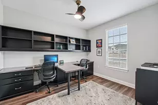 207 Bellows St, Georgetown, TX 78633 - Photo 11